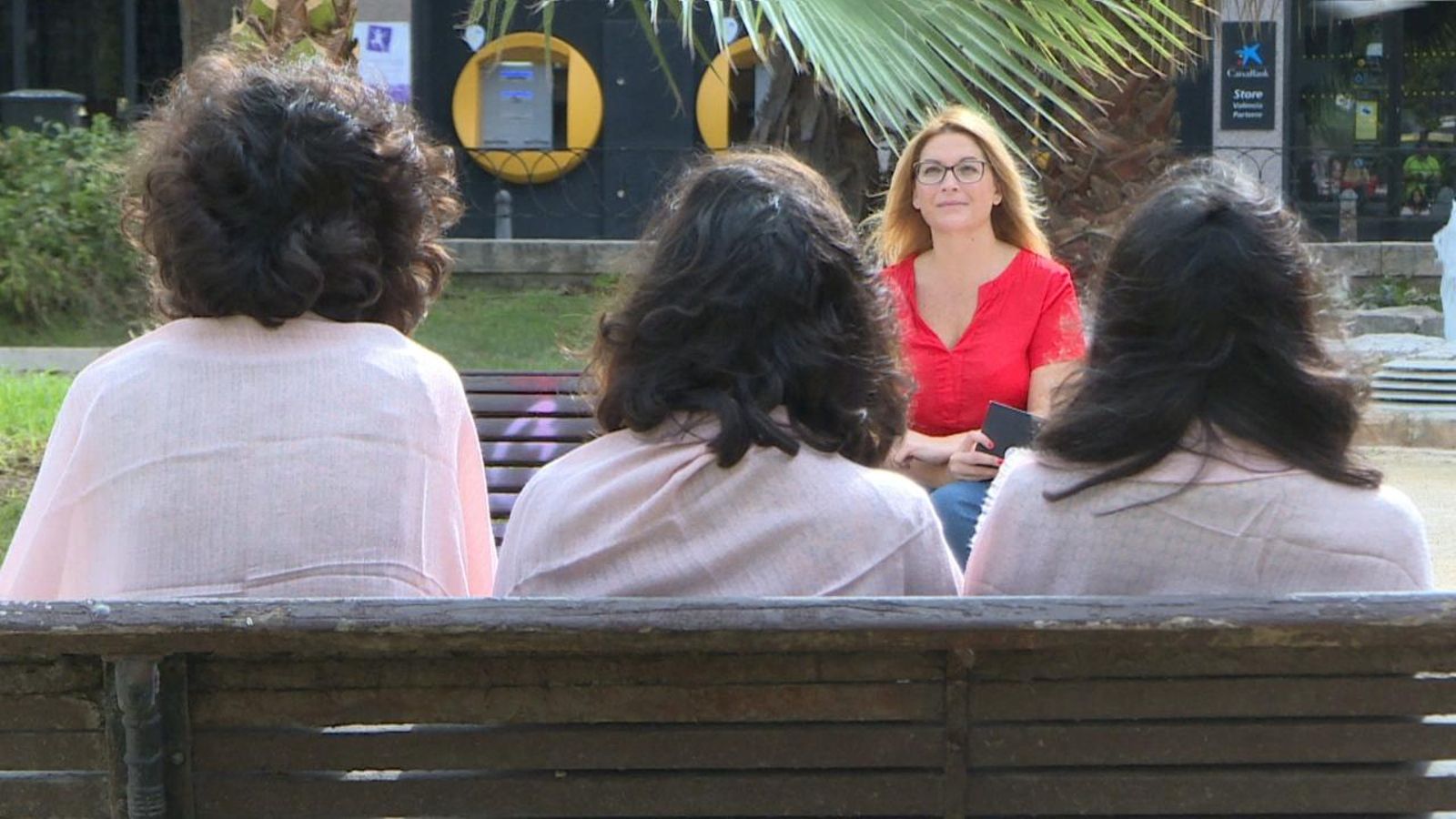 Entrevistem un grup de dones iranianes sobre la situació actual del seu país