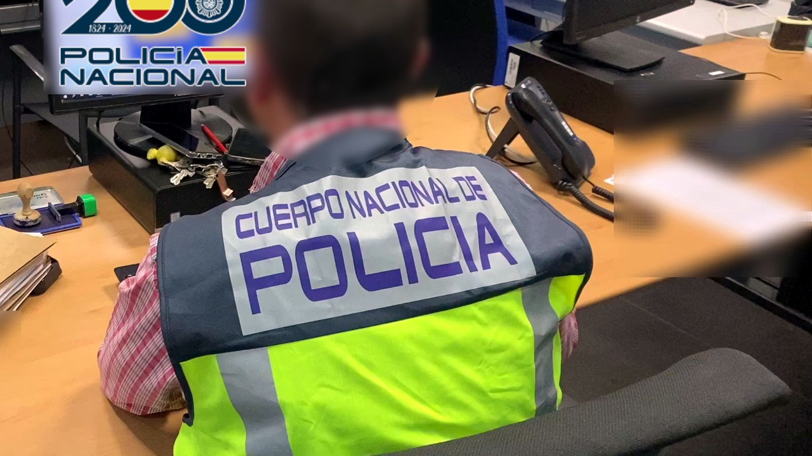 Un investigador, en arxiu