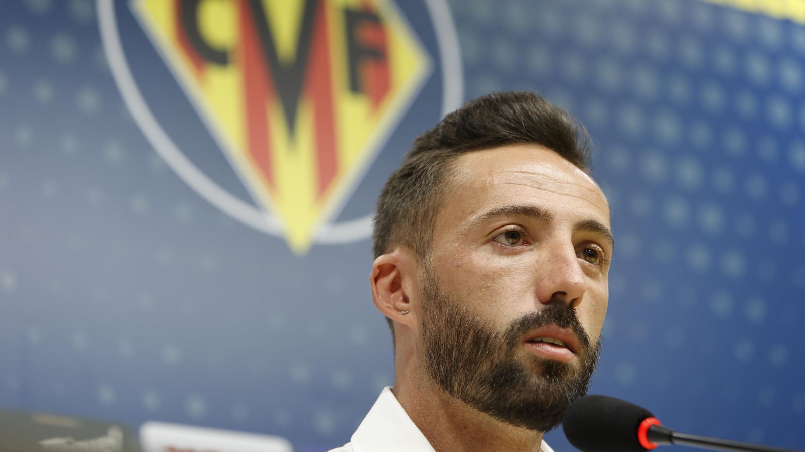 Presentació de José Luis Morales com a nou jugador del Vila-real Presentació de Jose Luis Morales com a nou jugador del Vila-real