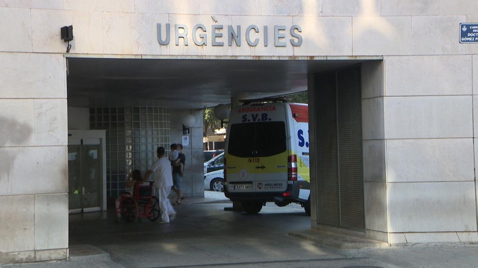 La direcció de l'Hospital Clínic de València ha pres mesures de seguretat després de detetcar un cas de legionel·la en el centre