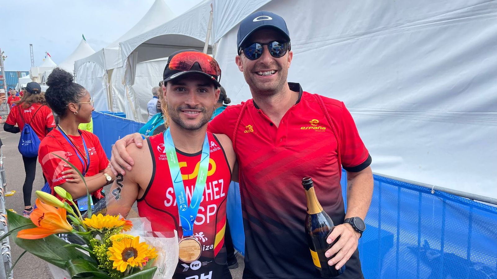 Sánchez Mantecón i el seu entrenador, Roberto Cejuela