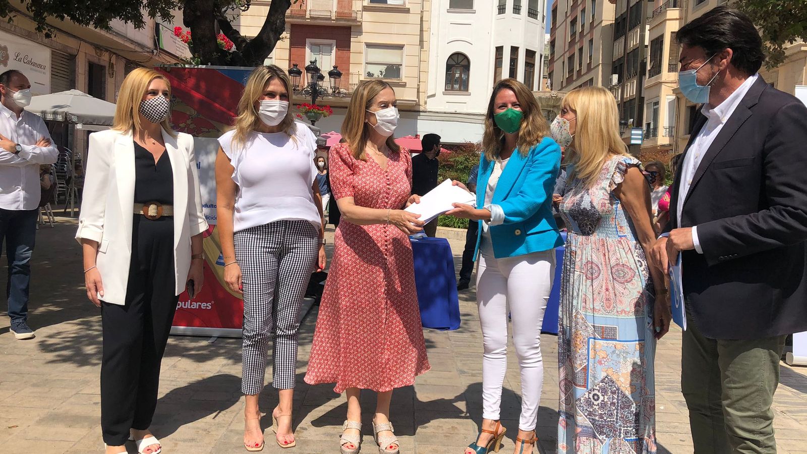 Recollida de firmes del PP a Castelló de la Plana