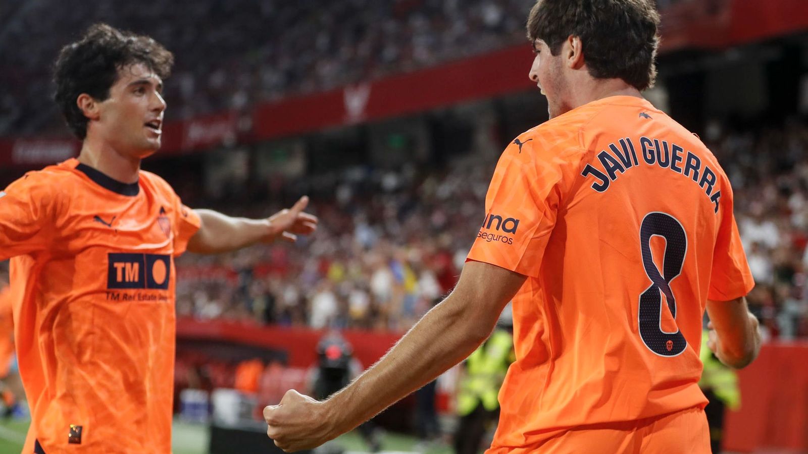 Javi Guerra celebra el gol del triomf