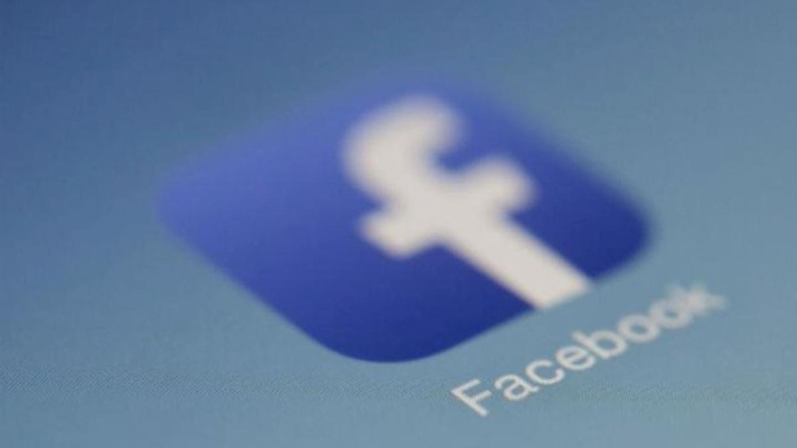 Facebook manté els anuncis polítics, però permetrà limitar-los