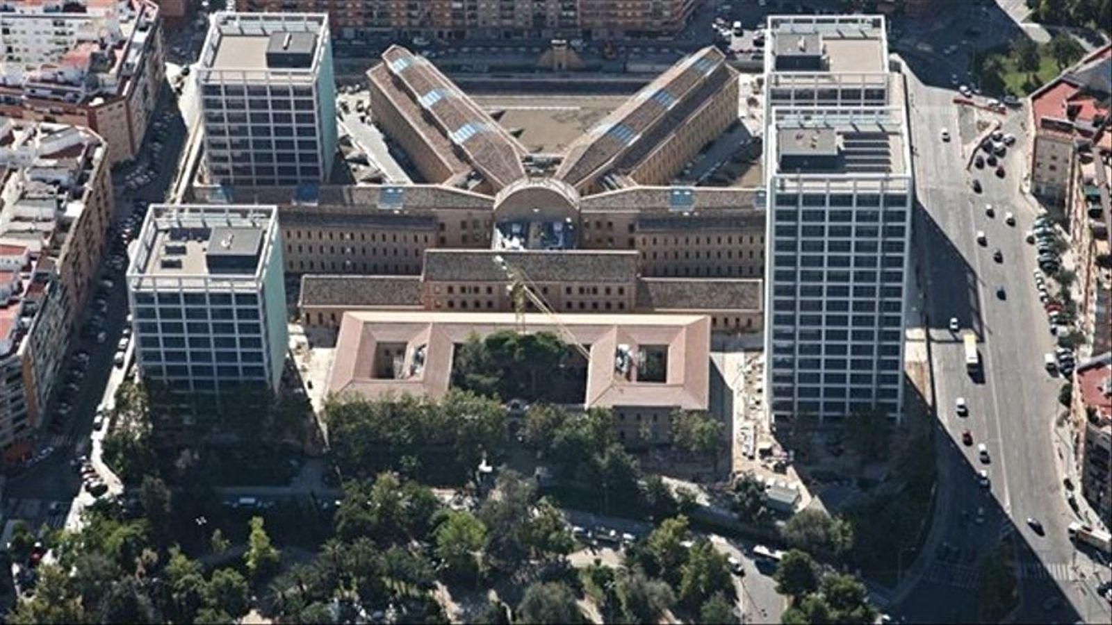 Imatge aèria de la Ciutat Administrativa 9 d'Octubre de la Generalitat