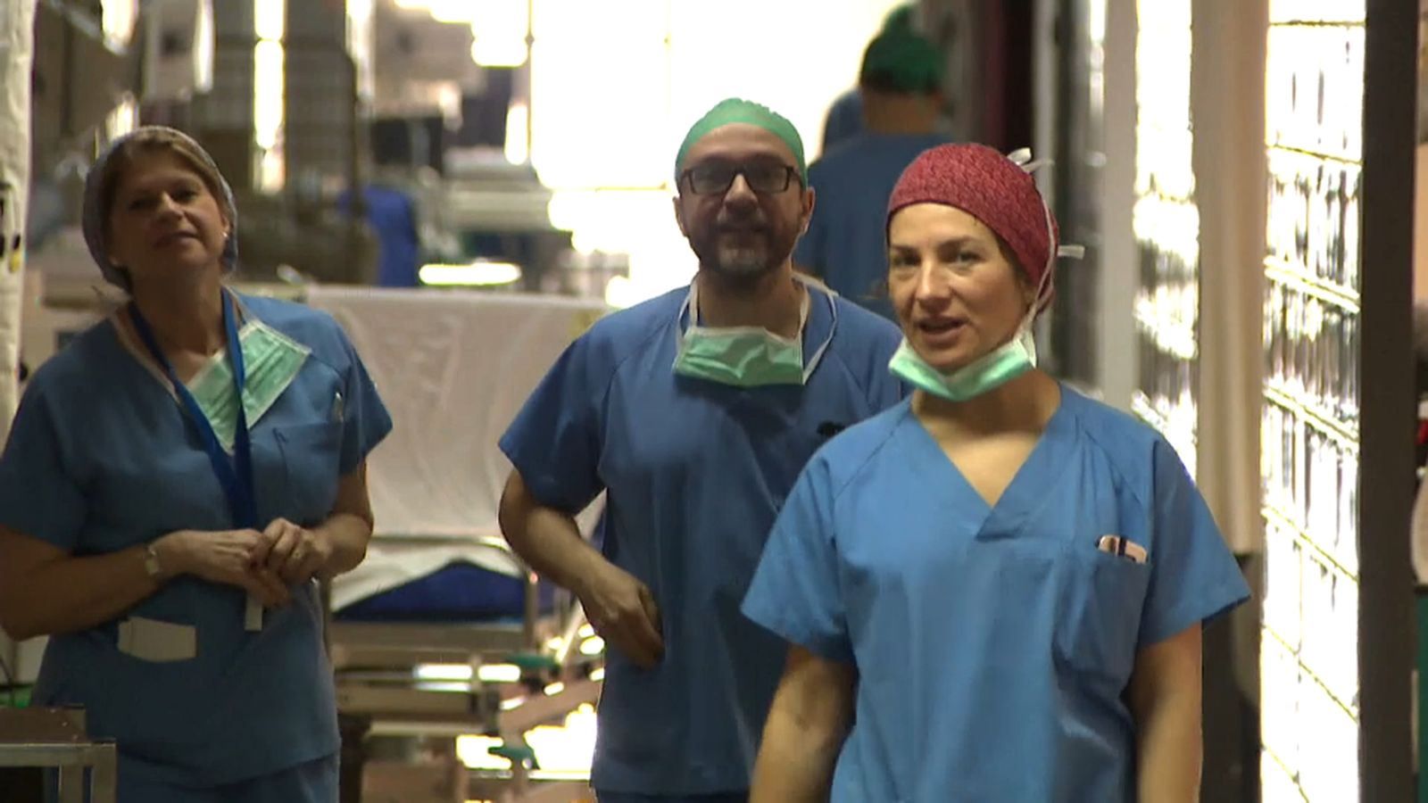 VÍDEO | A la cua de professionals d'infermeria per habitant