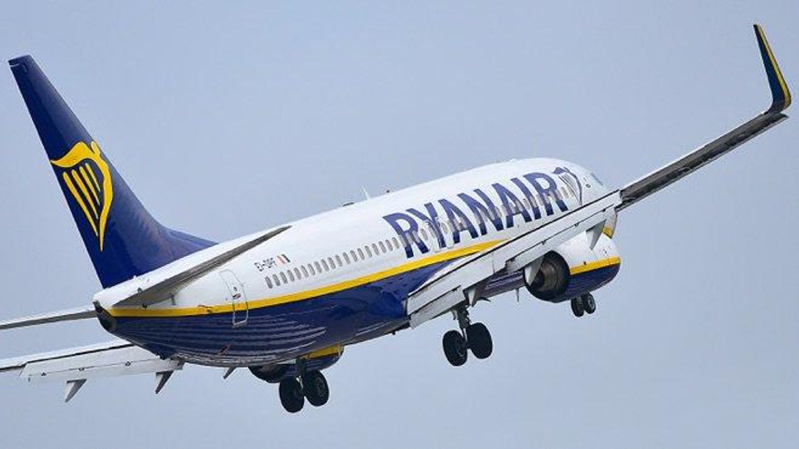 La vaga de Ryanair transcórre sense incidències als aeroports de la Comunitat Valenciana