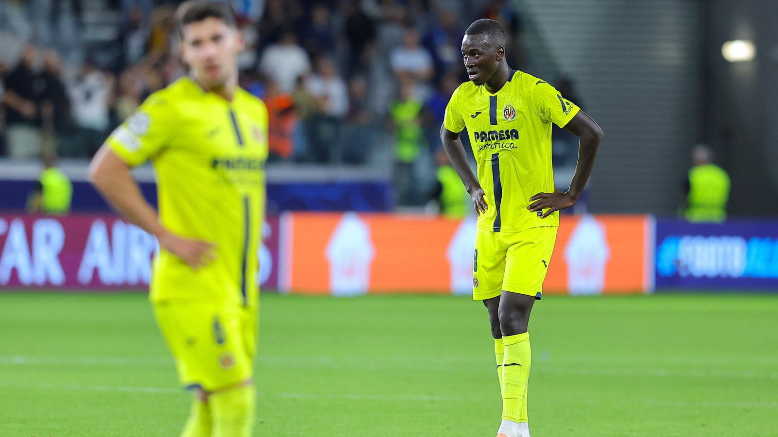 Manor Solomon i Pape Gueye, al Limassol Stadium de Xipre