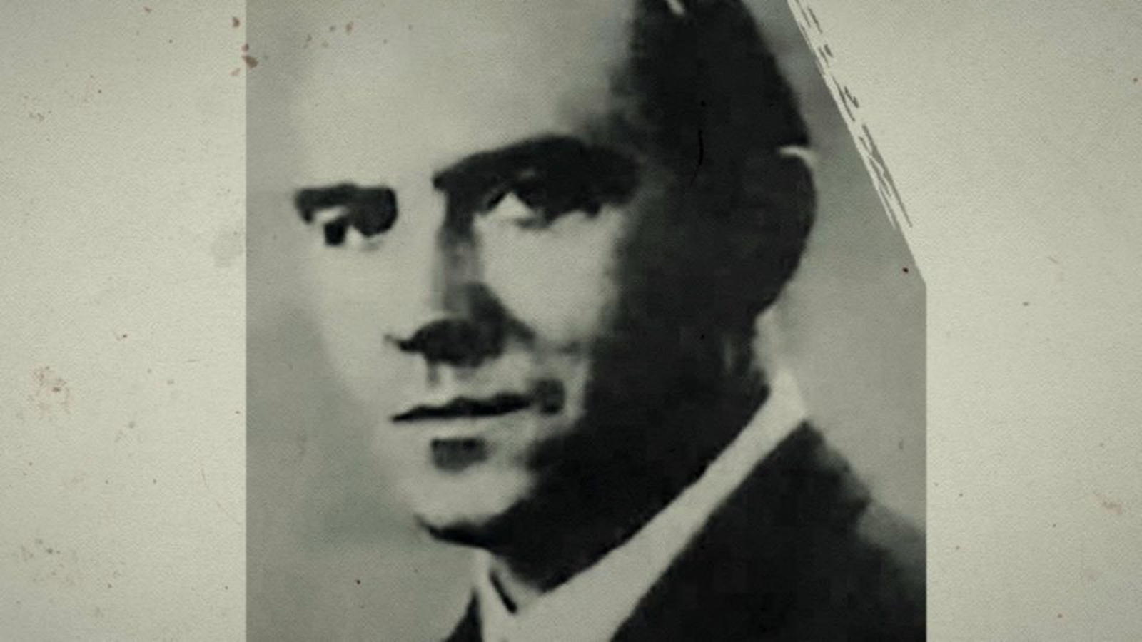 Bernhardt, en una foto vestit de civil