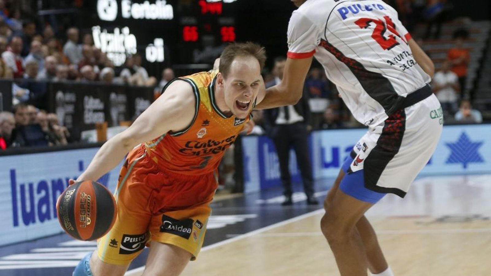 El jugador del València Basket, Klemen Prepelic