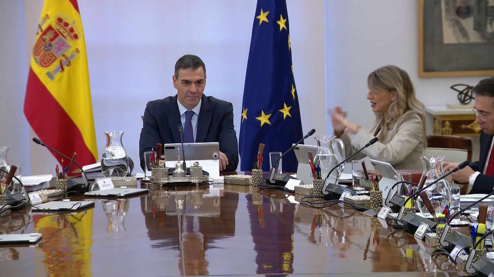 Tensió política per les mesures