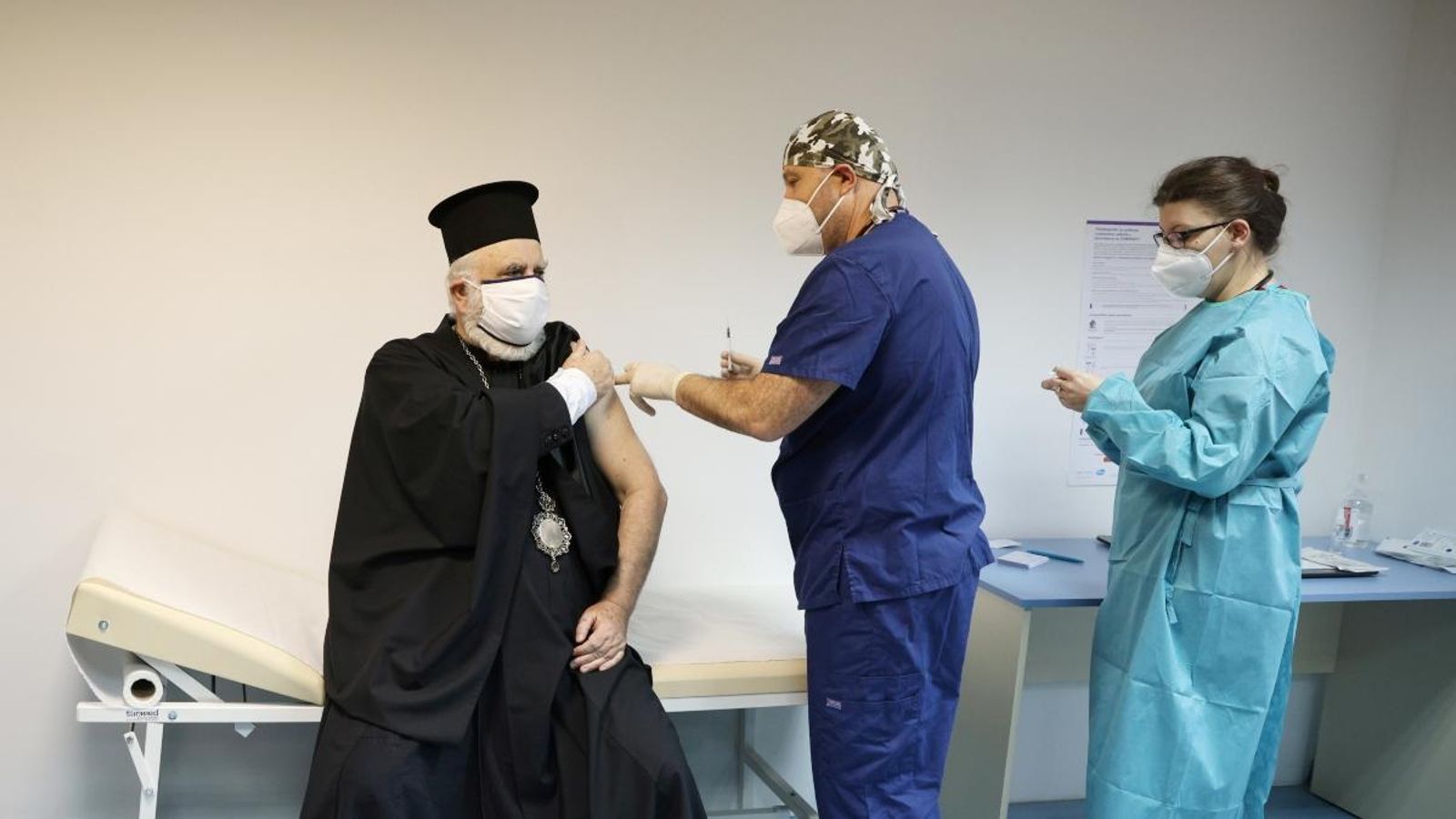 Des de l'inici de la campanya de vacunació el 27 de desembre, s'ha administrat una primera dosi a 13.473 persones a Bulgària Des de l'inici de la campanya de vacunació el 27 de desembre, s'ha administrat una primera dosi a 13.473 persones a Bulgària