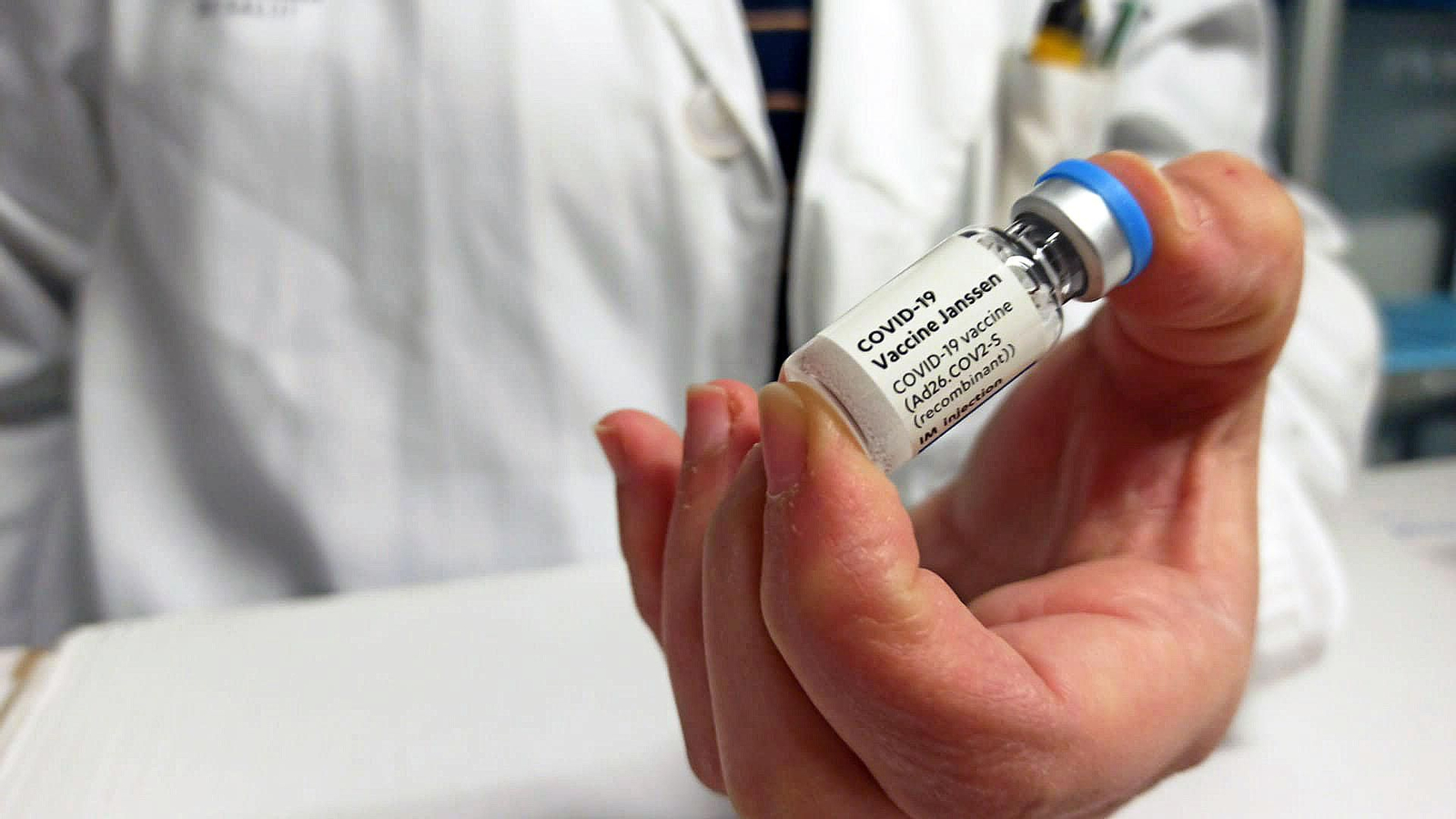 Vial de la vacuna de Janssen