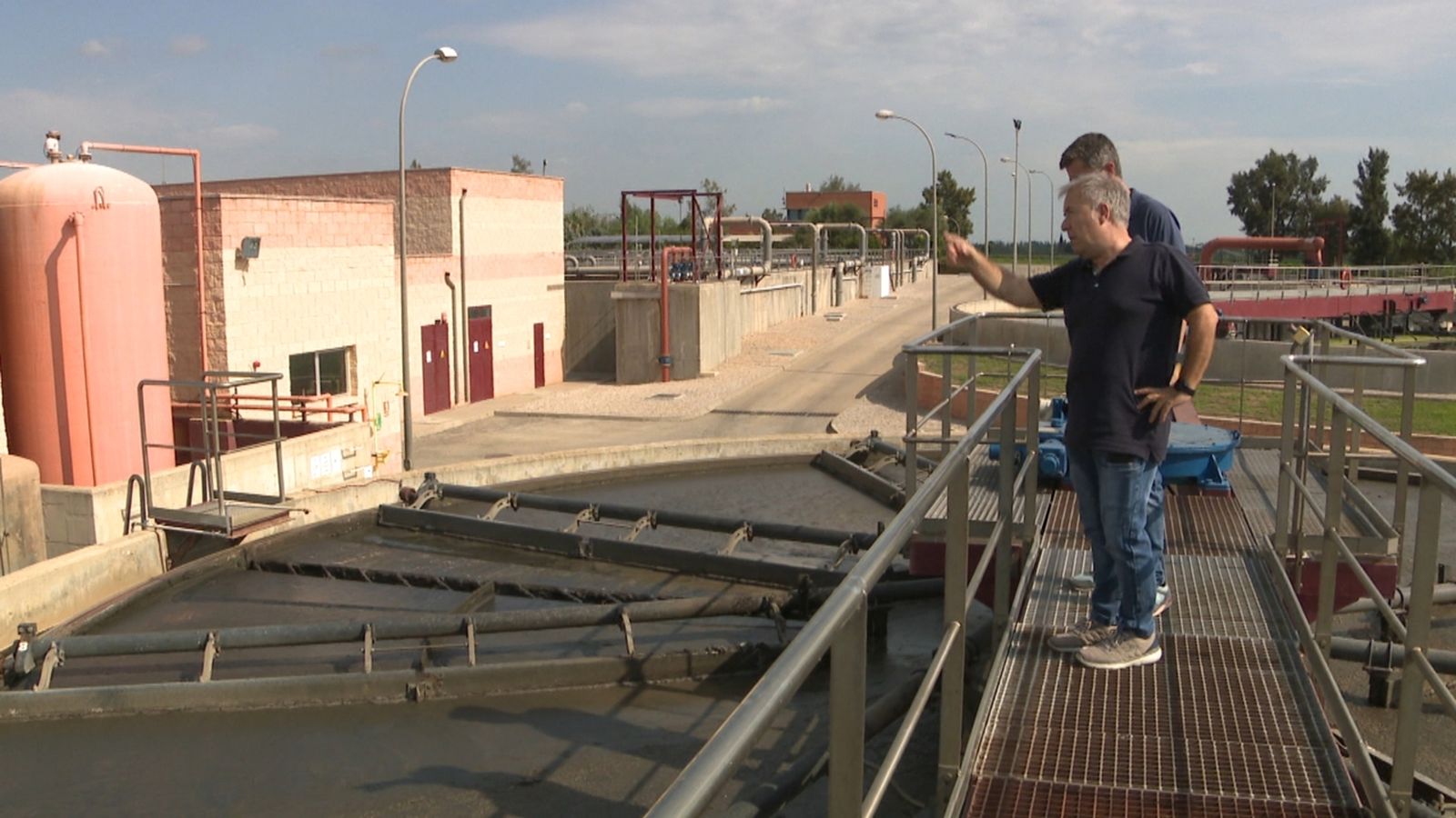 Aquesta depuradora, ubicada a Almussafes, aprofita els residus per a generar biogàs