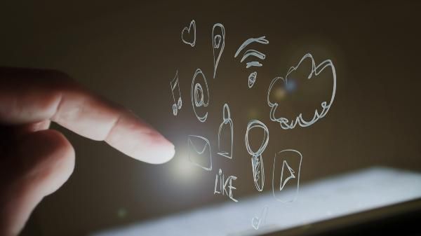 Recuperat el servei de WhatsApp, Instagram i Facebook després d'hores amb problemes tècnics Recuperat el servei de WhatsApp, Instagram i Facebook després d\'hores amb problemes tècnics