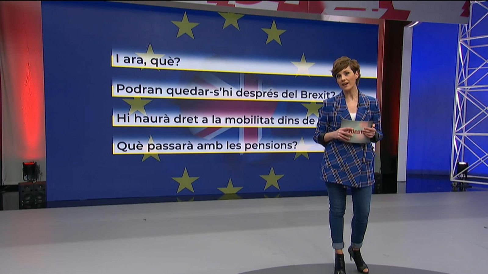 El Regne Unit fa efectiva l\'eixida de la UE amb una declaració d\'independència