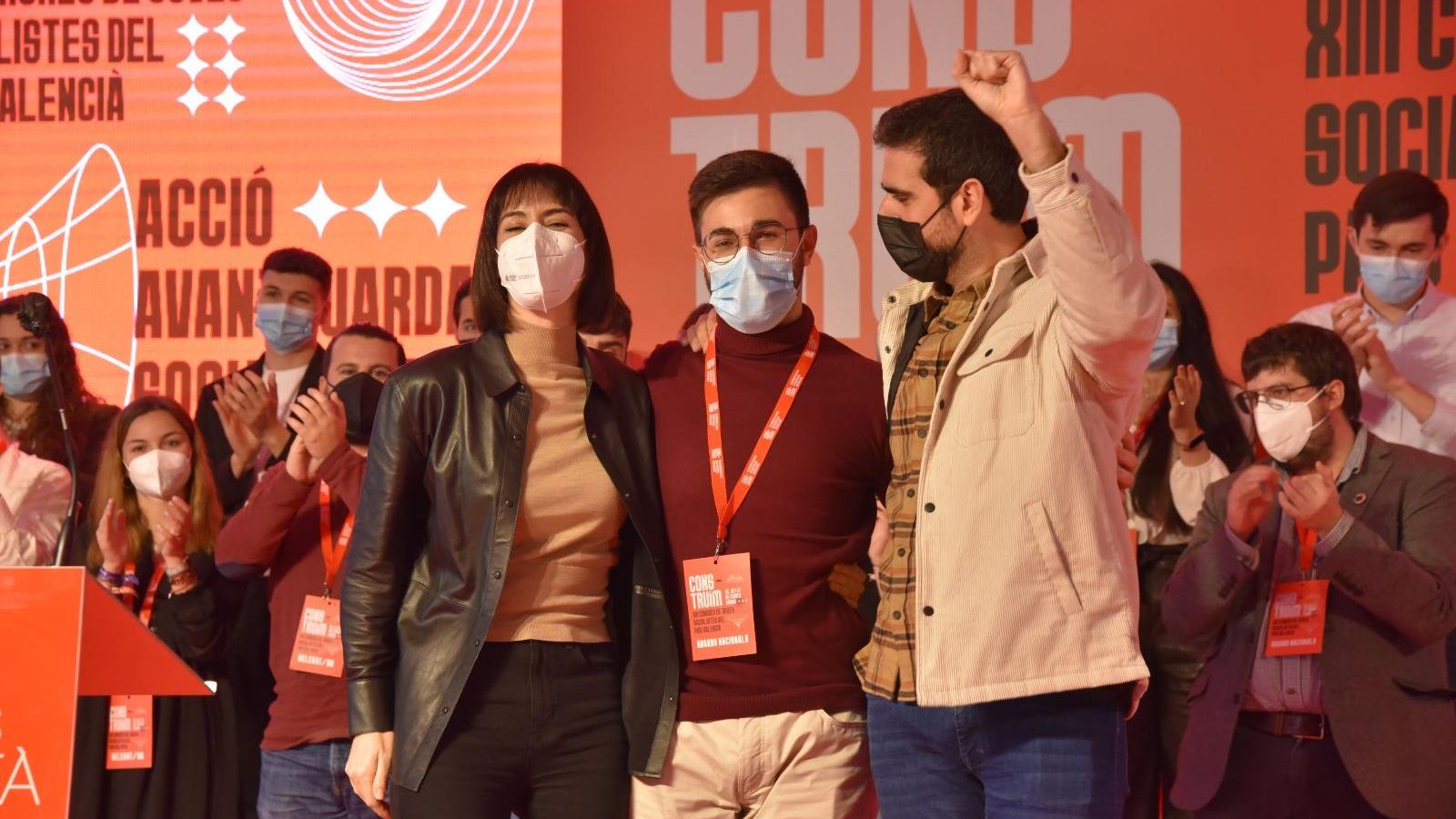 La ministra Diana Morant, Benjamí Mompó i Víctor Camino, el secretari general de Joves Socialistes El nou secretari general de Joves Socialistes del País Valencià, Benjamí Mompó