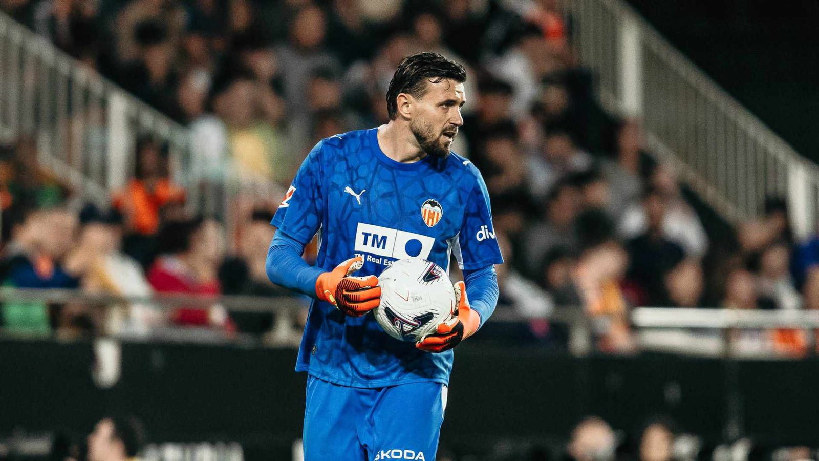 El guardameta del Valencia CF, Stole Dimitrievski