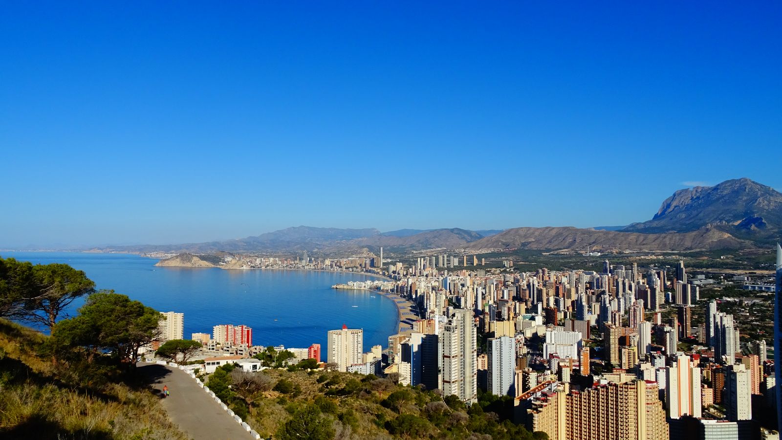 El litoral alacantí, el més urbanitzat de les costes valencianes