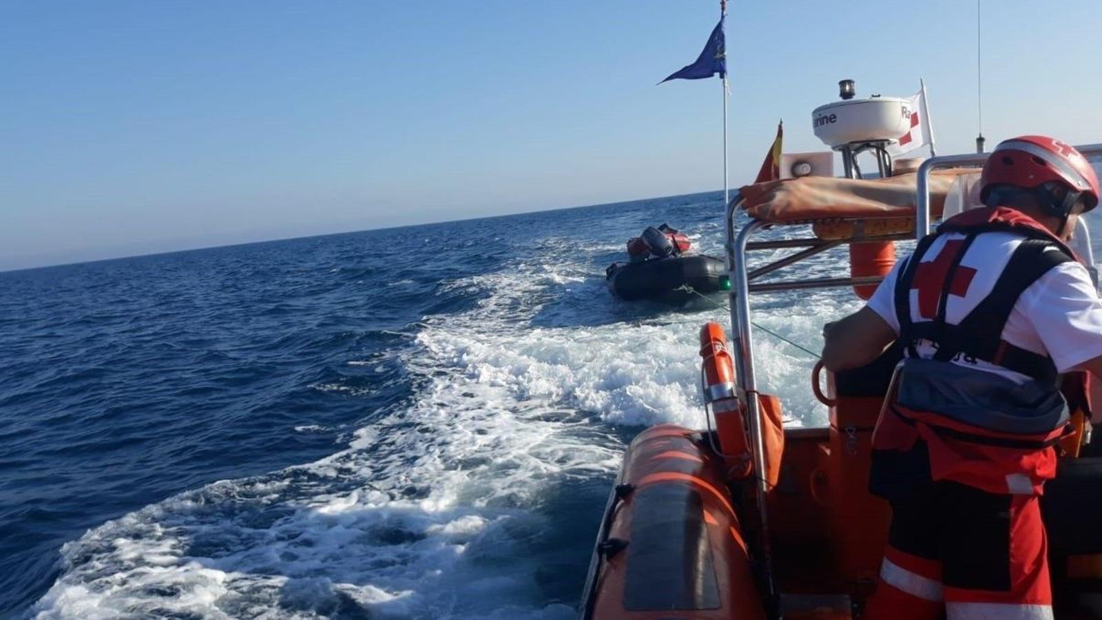 Imatge d'arxiu d'una embarcació de la Creu Roja. (EuropaPress)