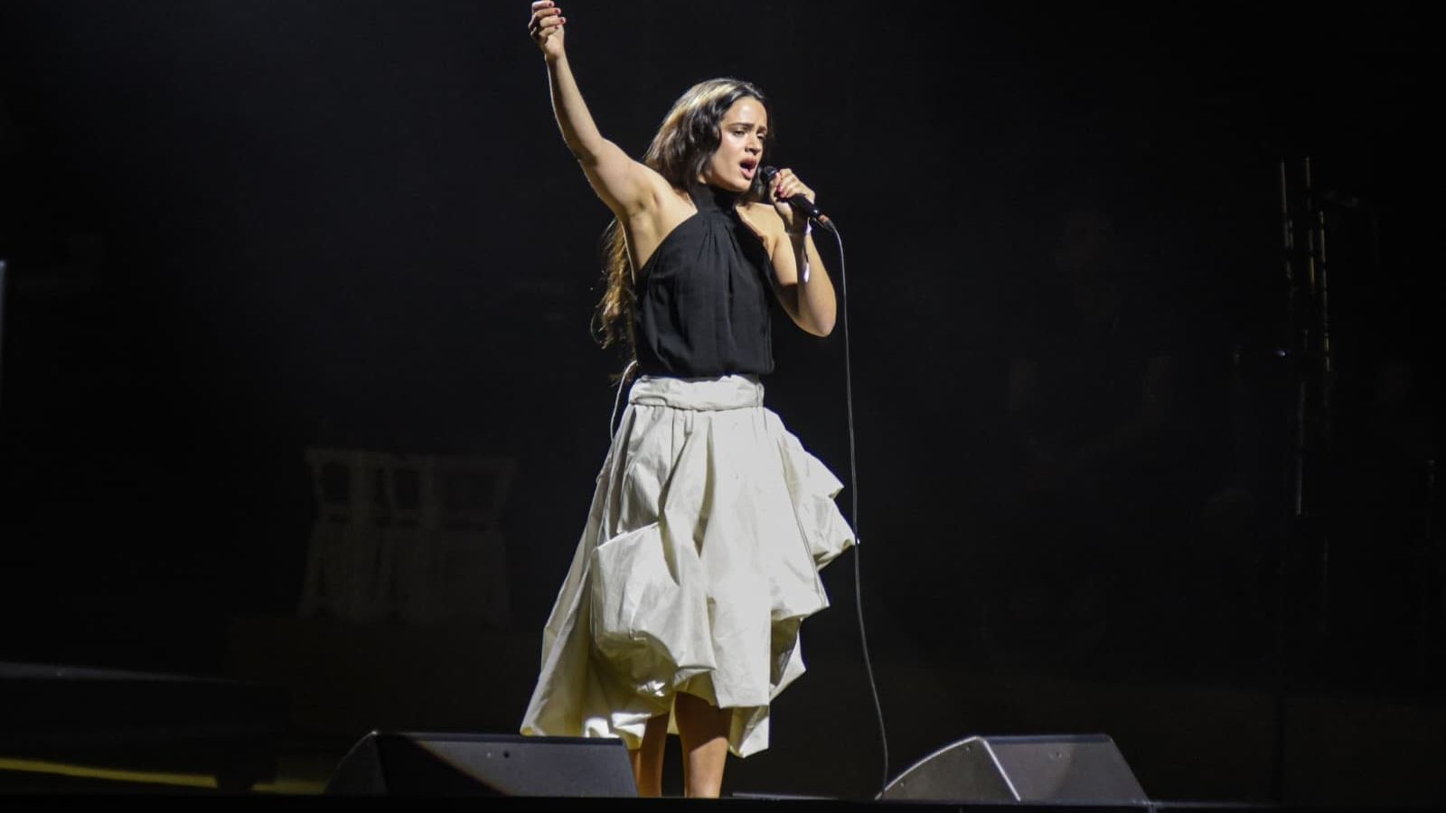 Actuació de Rosalia en el concert Manifest x Palestina en el Palau Sant Jordi de Barcelona