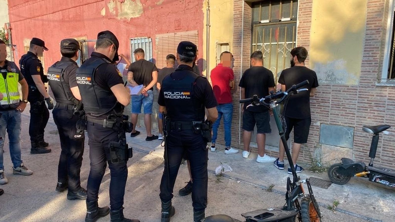 Operació policial al barri Xenillet de Torrent