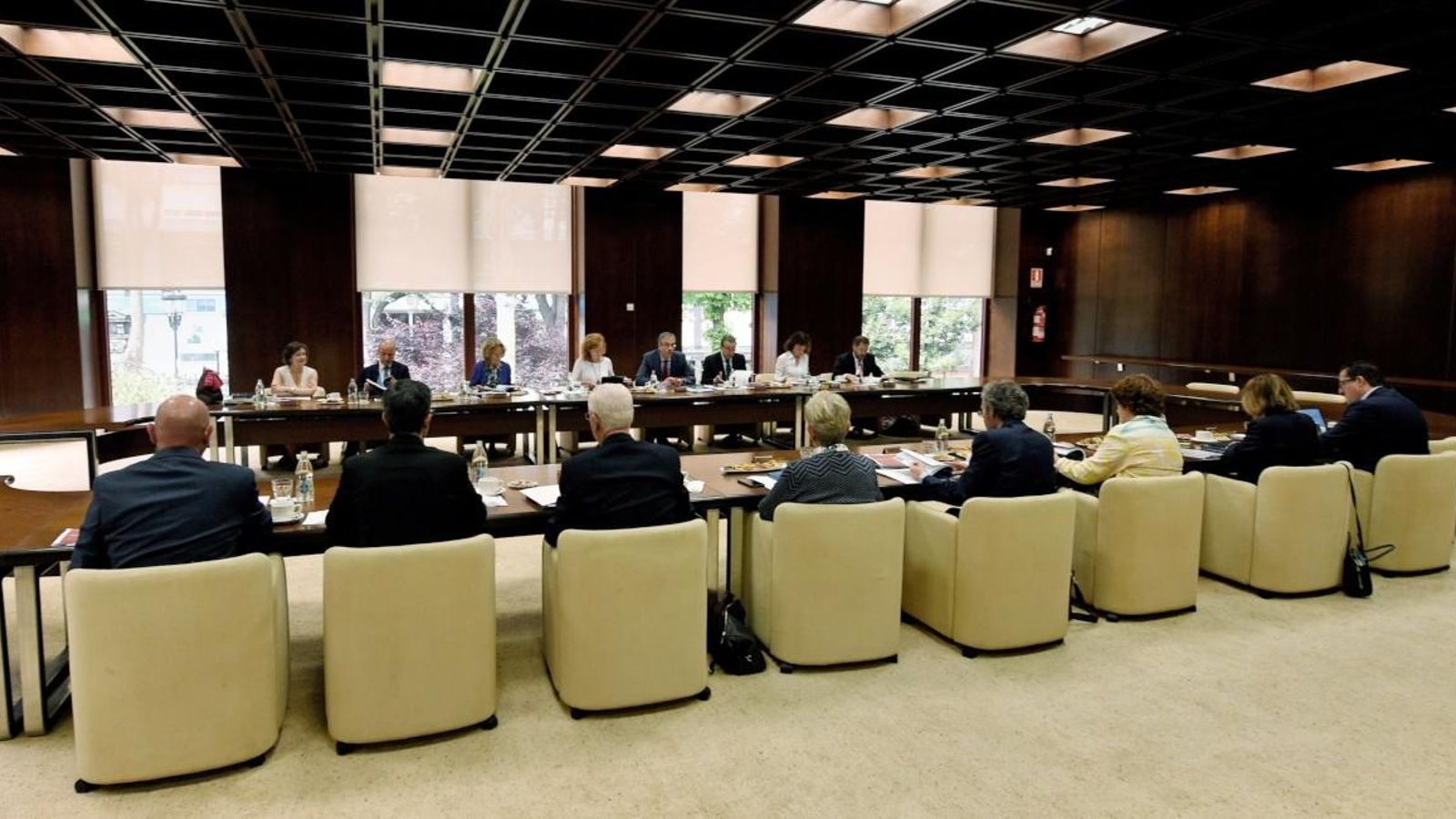 Vista de la reunió del Consell de Govern del Banc d'Espanya en la sucursal d'Oviedo, en la qual s'ha aprovat l'Informe Anual 2018