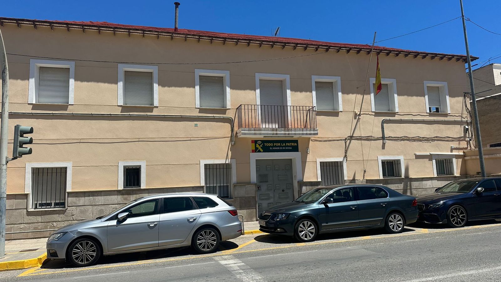 Caserna de la Guàrdia Civil de Dolores