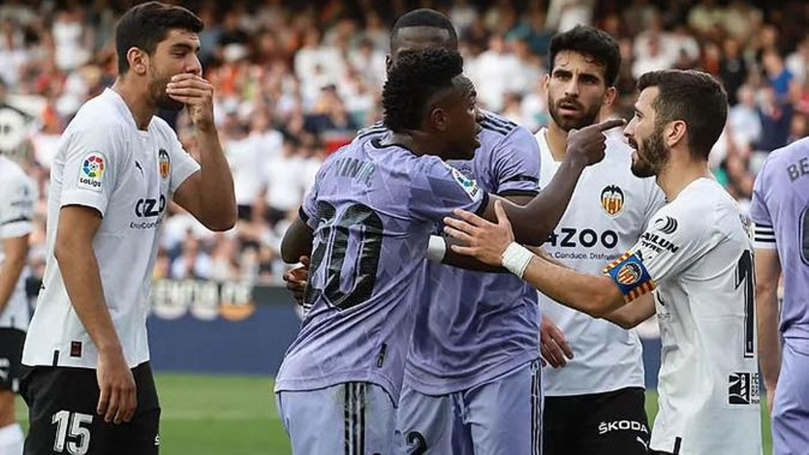 Vinícius, el dia de la polèmica a Mestalla