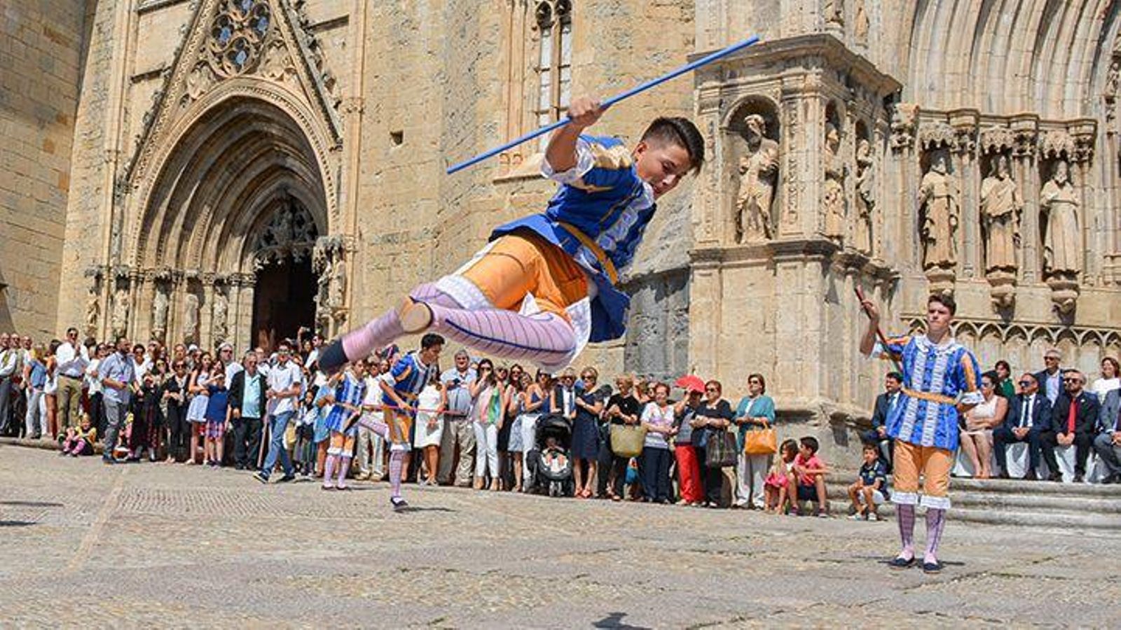 Una dansa del Sexenni de Morella, en una imatge d'arxiu Sexenni de Morella