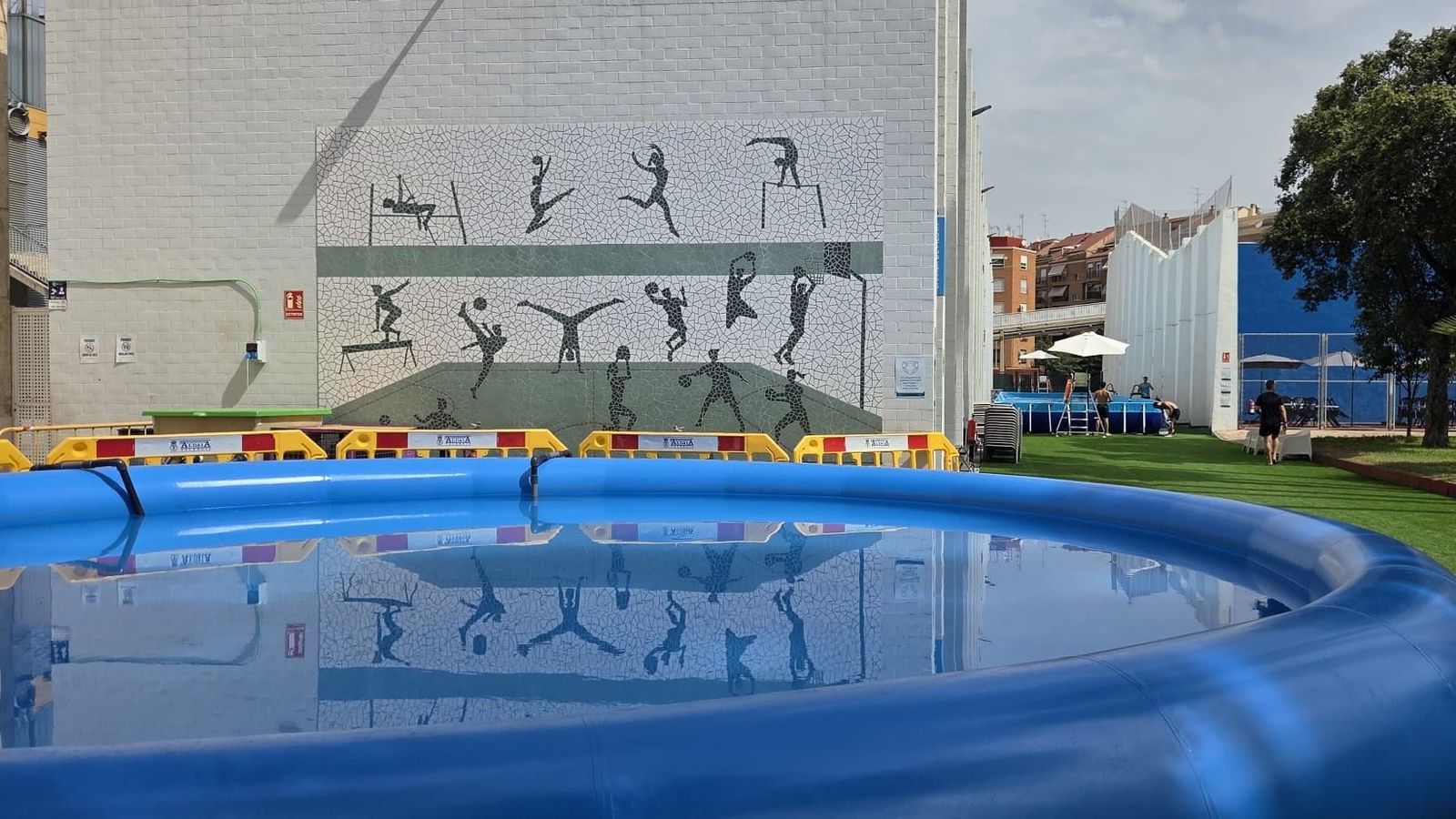 Piscines mòbils instal·lades a Aldaia, este dimecres