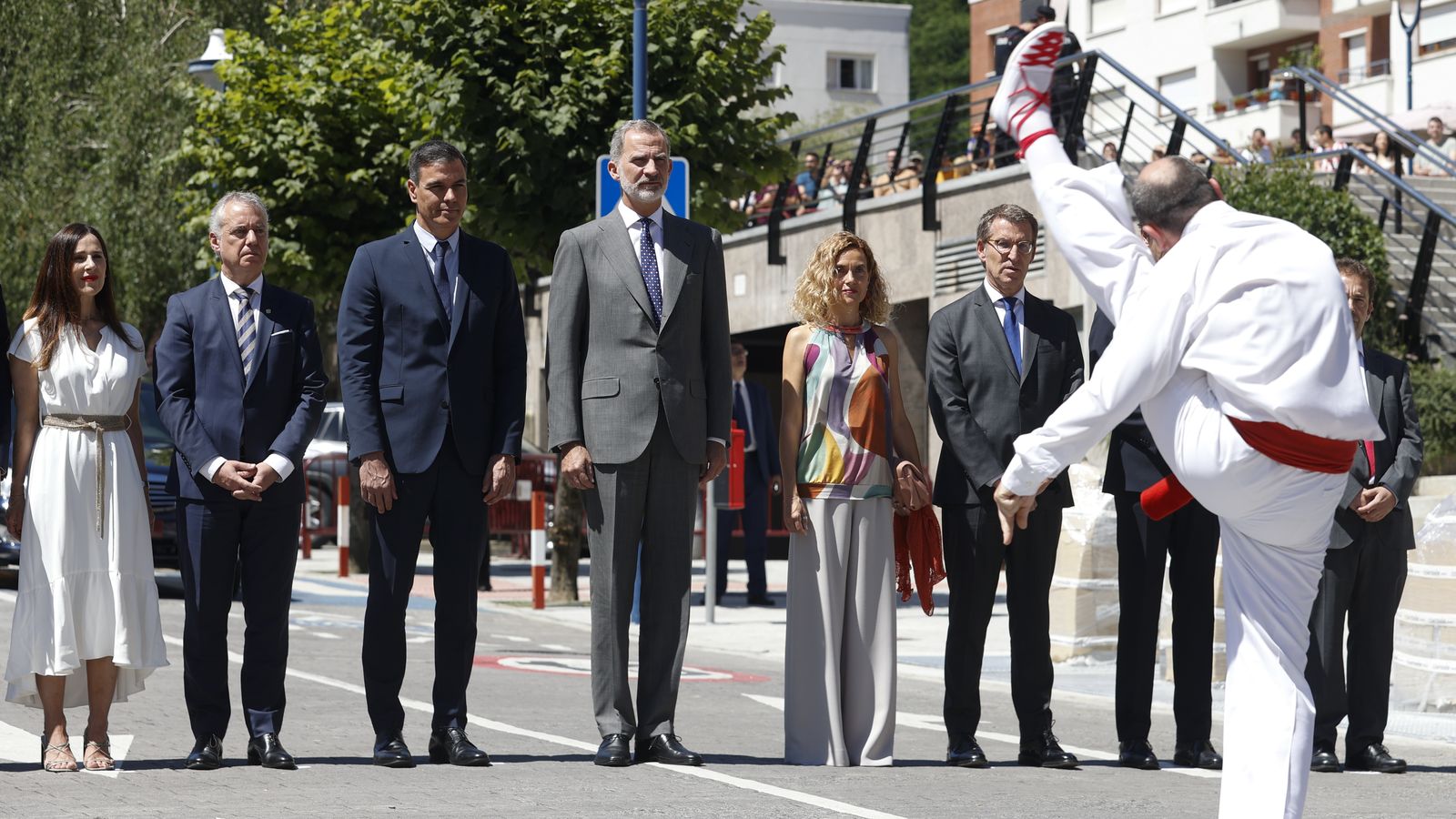 Aurresku durant l'acte d'homenatge al regidor del PP d'Ermua assassinat per ETA, Miguel Ángel Blanco