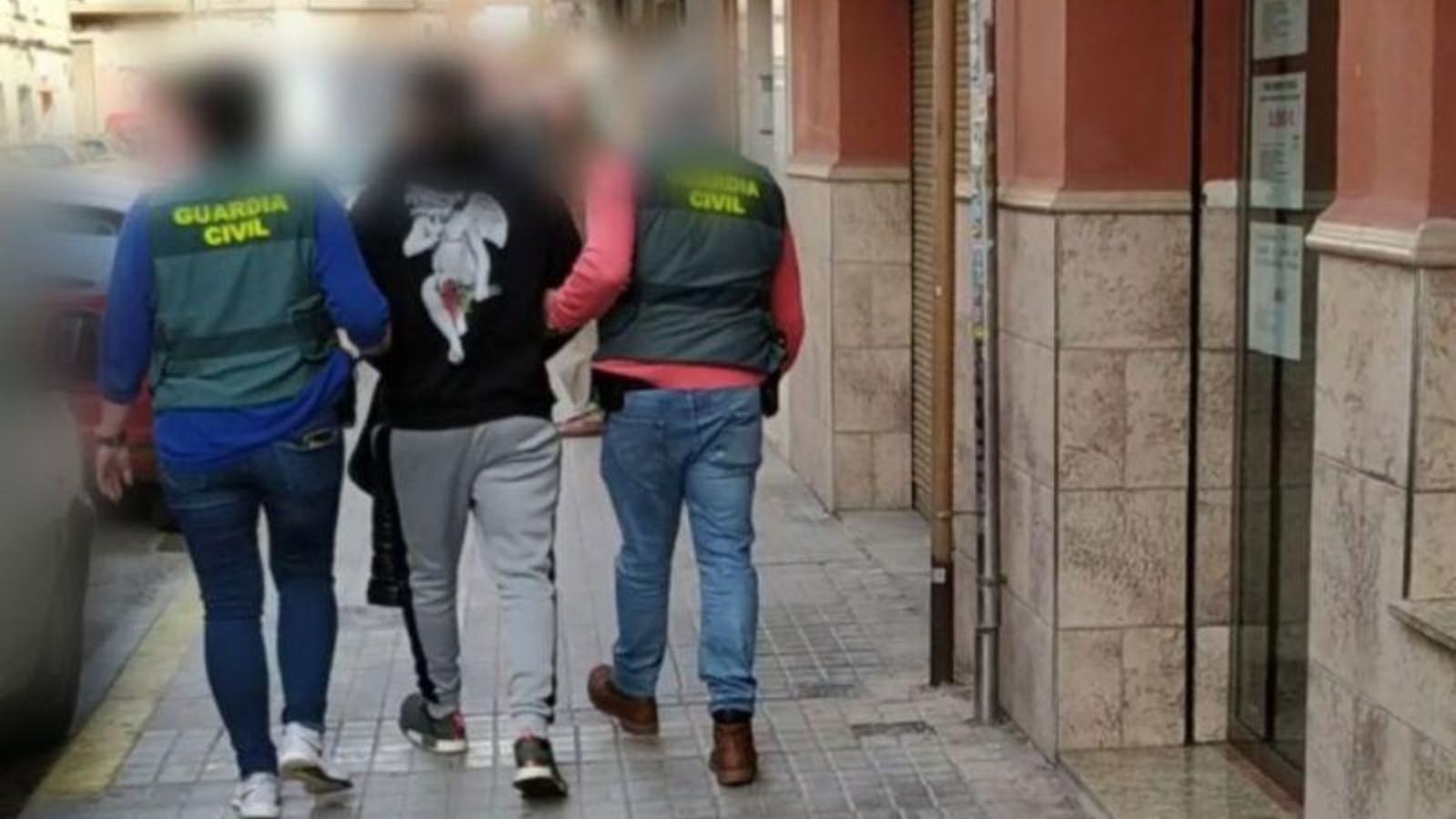 Un dels detinguts de l'entramat criminal internacional