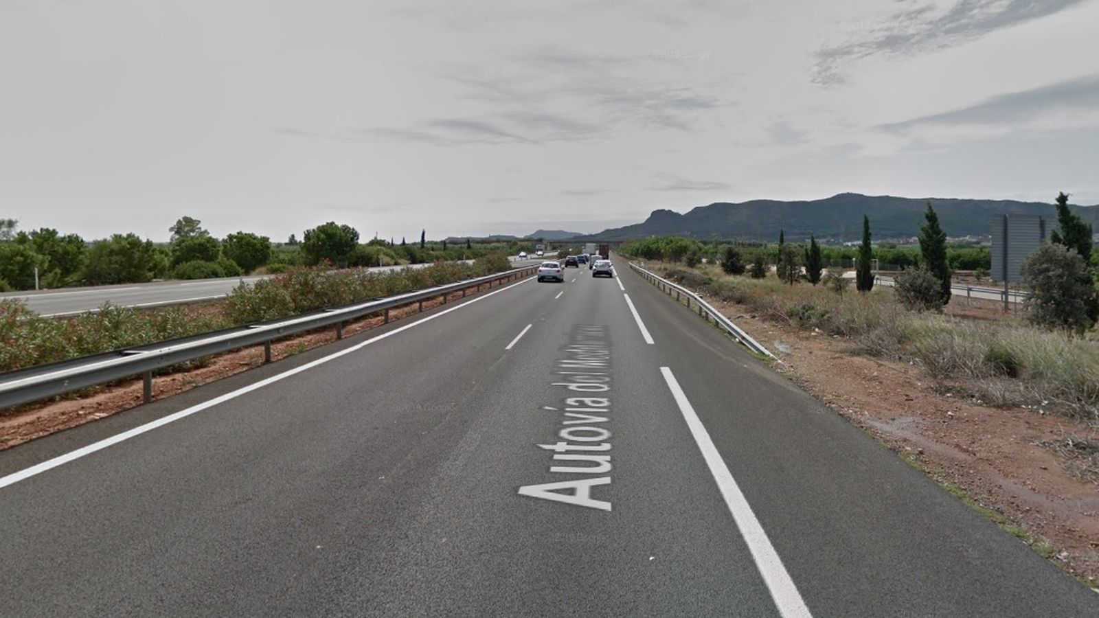 Autovia A-7 al seu pas per Benavites