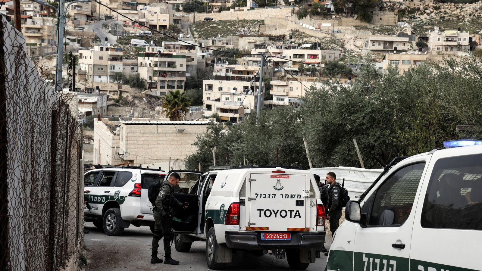 Soldats israelians en una batuda a la frontera amb Jerusalem Est, en una imatge d'arxiu