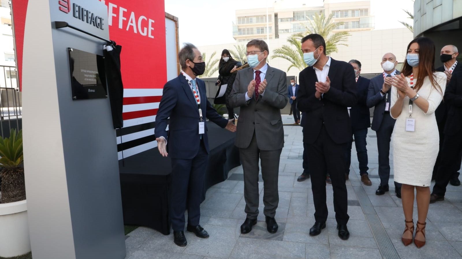 Ximo Puig ha visitat les noves oficines del grup empresarial Eiffage Infraestructuras a Elx