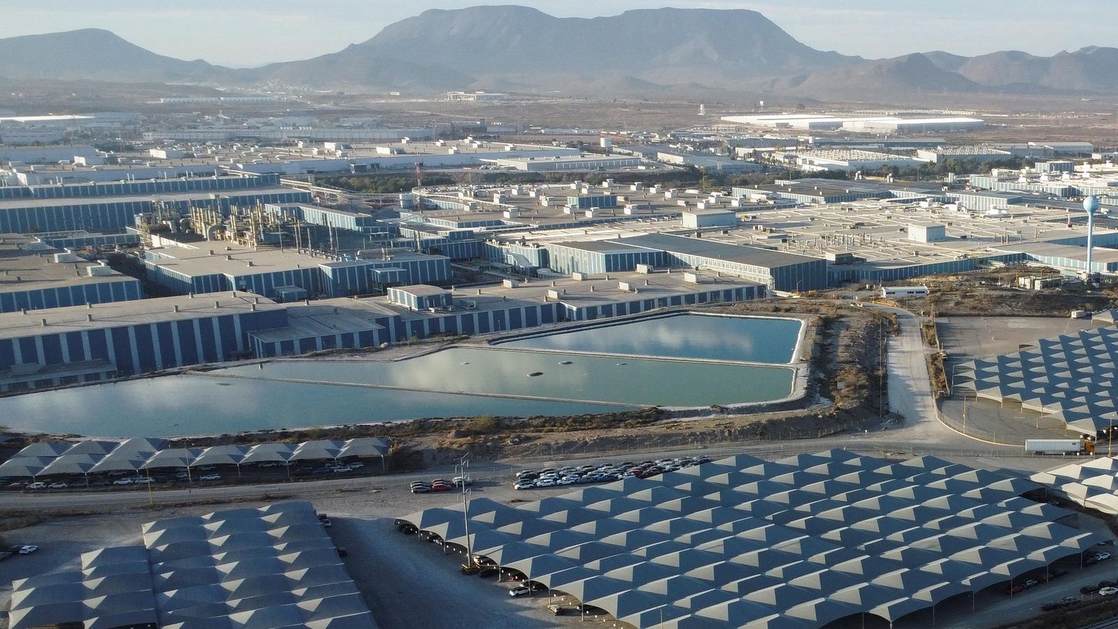 En imatge, instal·lacions de General Motors a la localitat mexicana de Ramos Arizpe