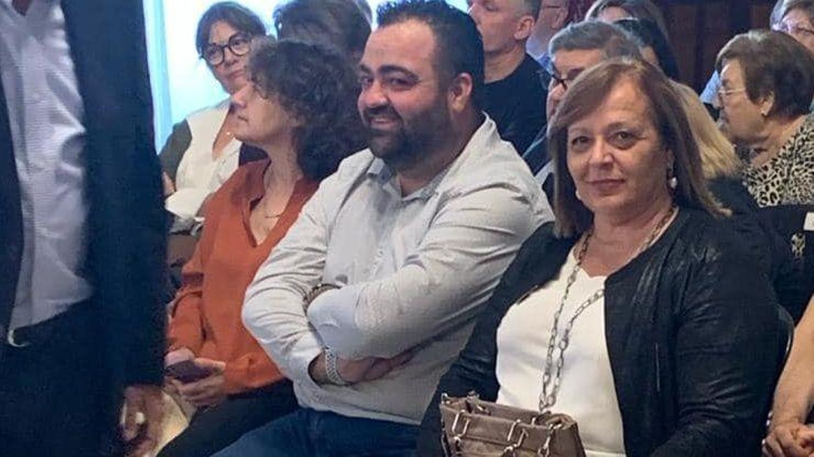 Els regidors del PP Pio José Lledó i Isabel Benet, en un acte l'abri passat