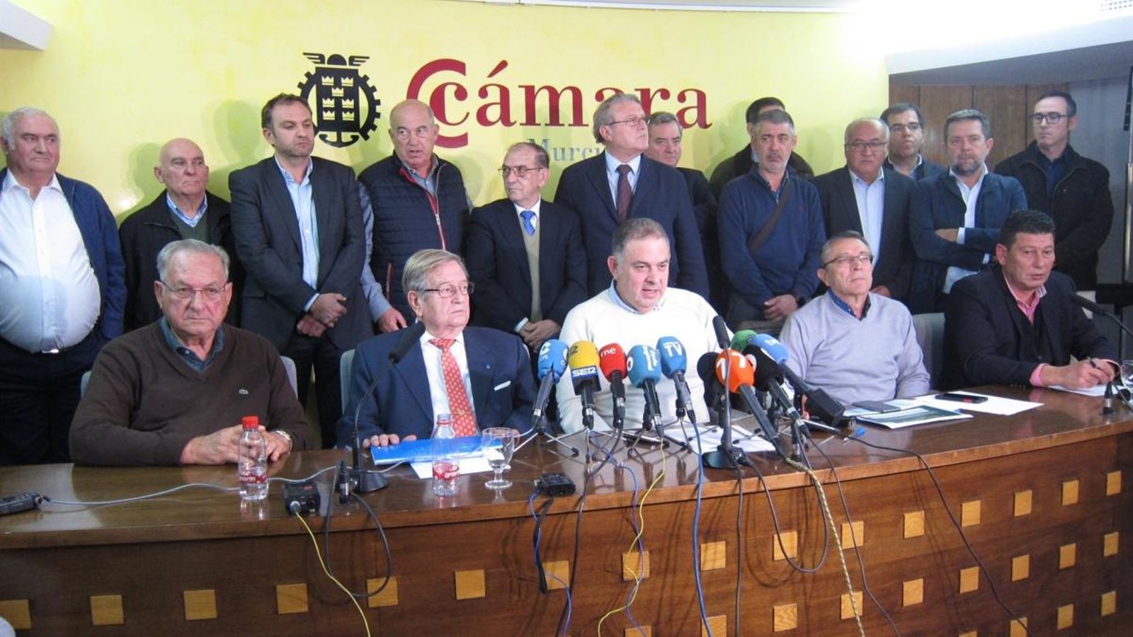 El Cercle per l'Aigua es reuneix amb motiu del transvasament zero