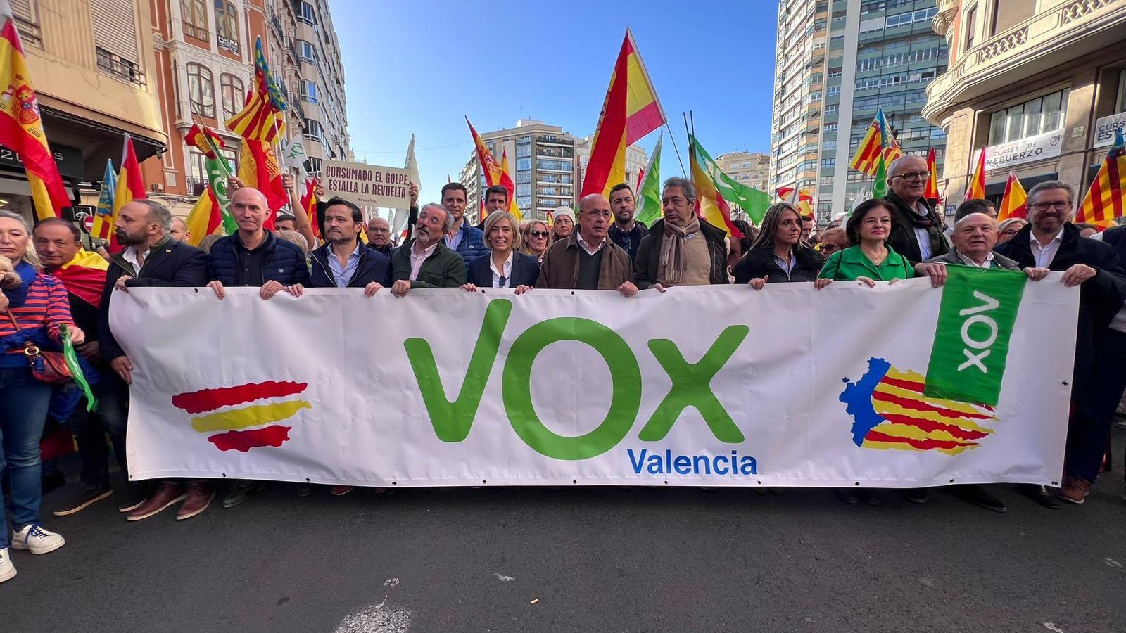 Alts càrrecs de Vox encapçalen la manifestació contra l'amnistia