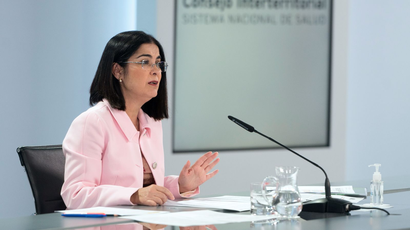 La ministra de Sanitat, Carolina Darias, durant una roda de premsa després del Consell Interterritorial de Salut (arxiu)