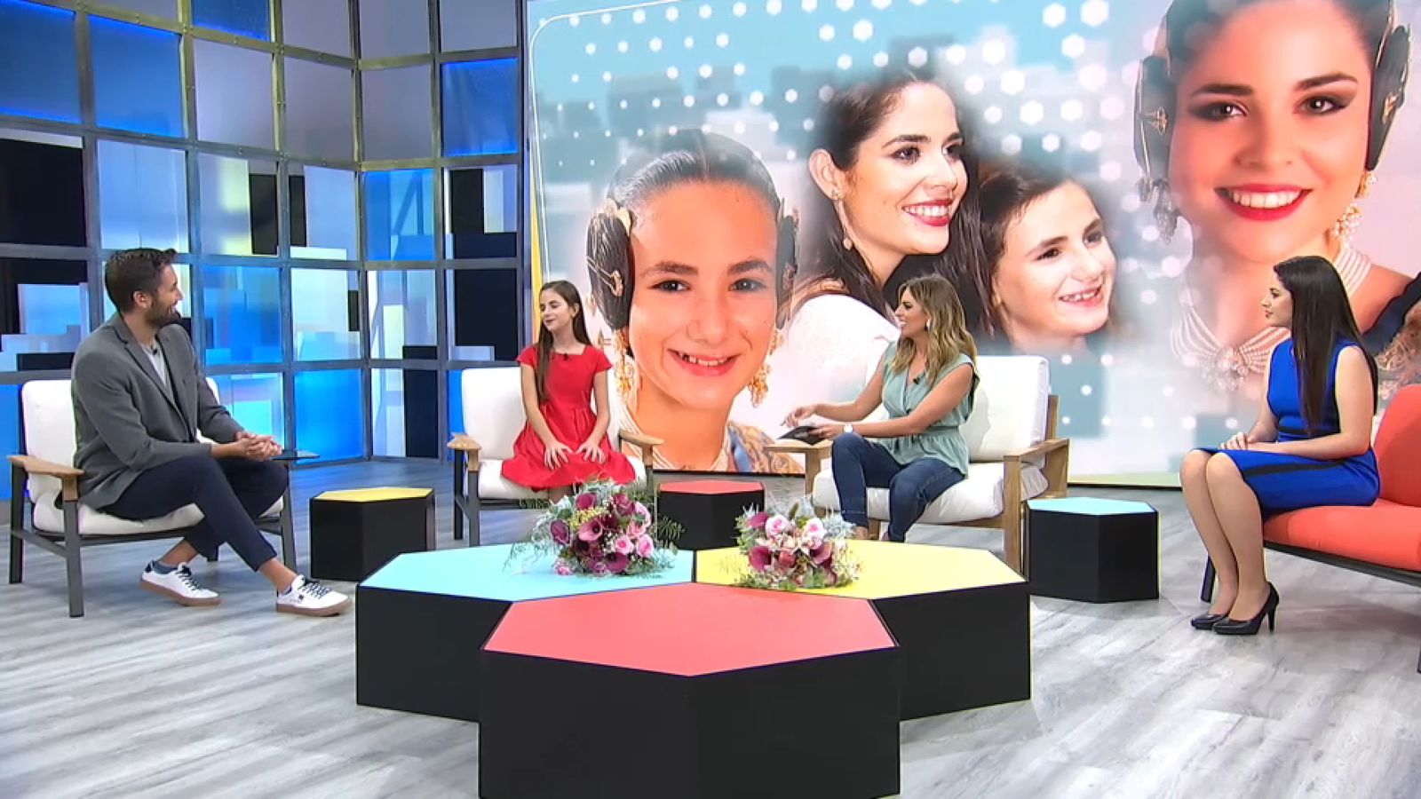 Aquesta vesprada es durà a terme proclamació de les Falles 2022.  L’event es podrà seguir en directe per À Punt Media amb el programa Bona Vesprada que connectarà amb l'Hemicicle de l'Ajuntament.