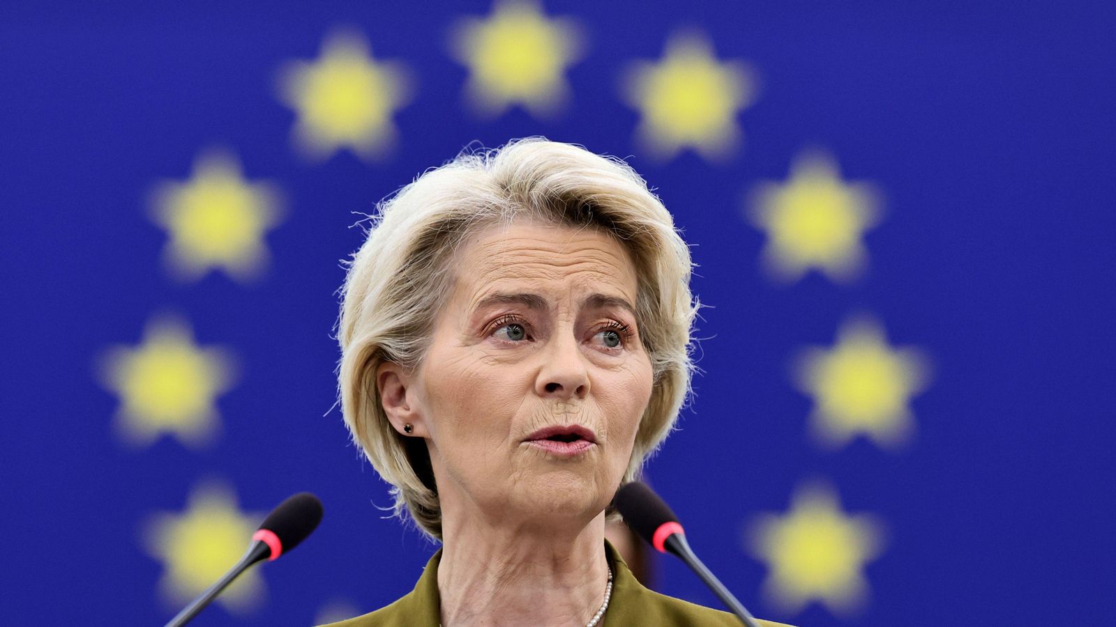Von der Leyen, durant el debat sobre l’estat de la Unió al Parlament Europeu d’Estrasburg este dimecres. EFE/EPA/RONALD WITTEK