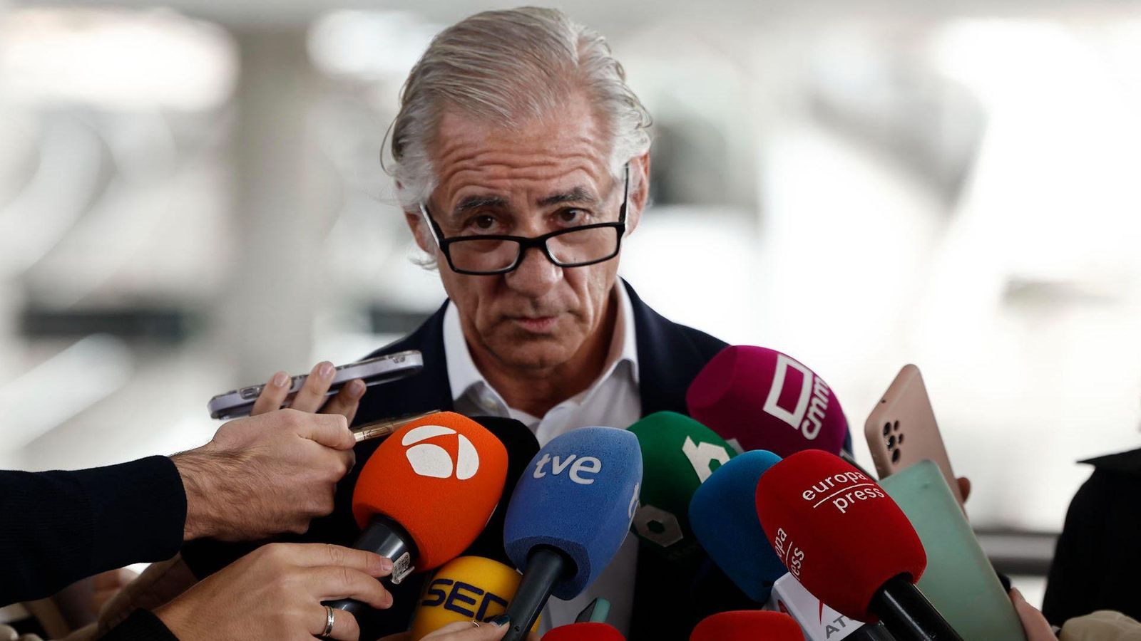 El director general de Negocis i Operacions de Renfe intervé davant els mitjans de comunicacions