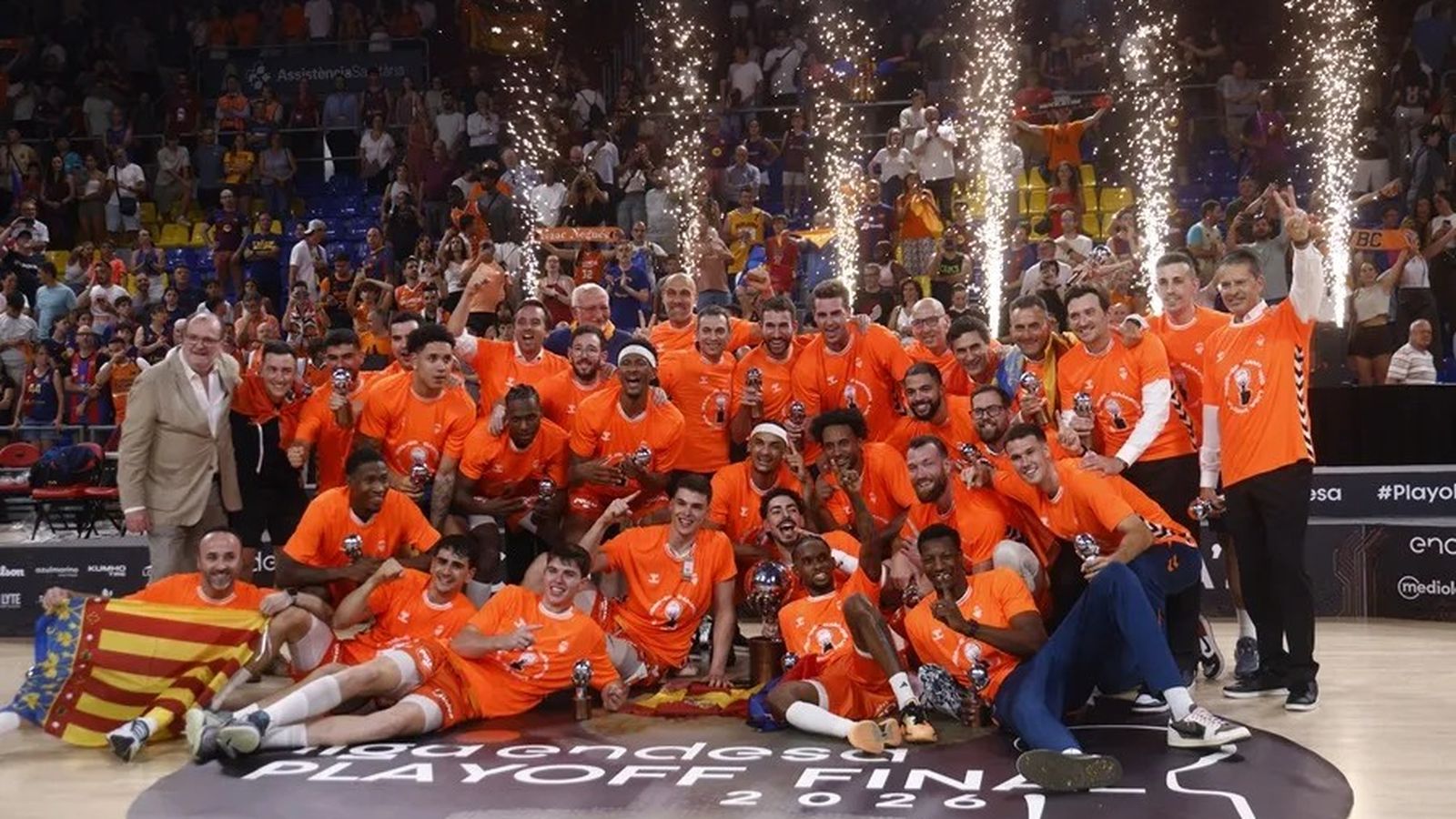 Valencia Basket celebrant el seu títol de lliga