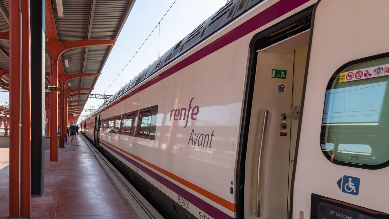 Tren Avant de Renfe en una imatge d'arxiu