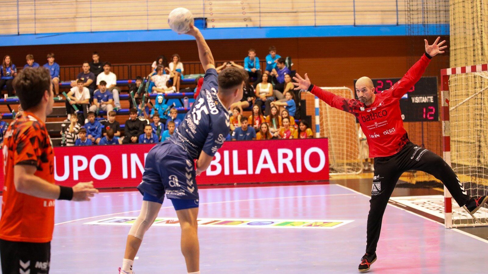 Lautaro Robledo, en una acció ofensiva