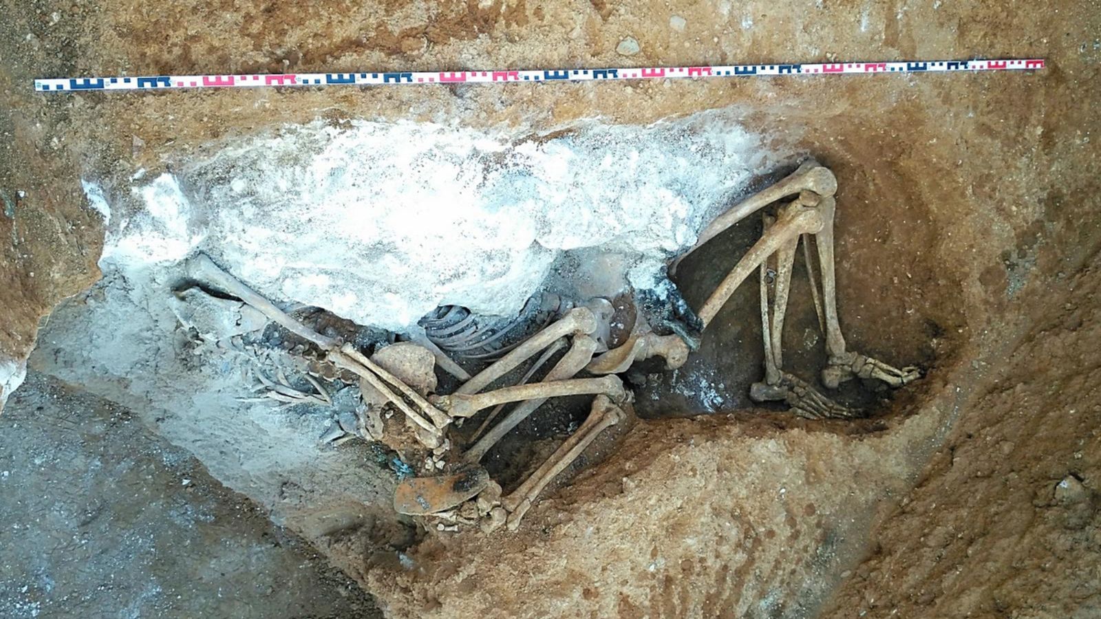 Una de les troballes a la fossa del barri de Sarrià-Sant Gervasi. Esther Medina (ATICS)