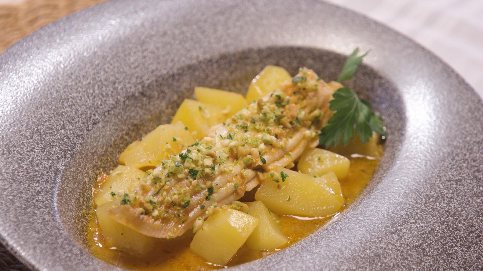 Rajada guisada amb creïlles