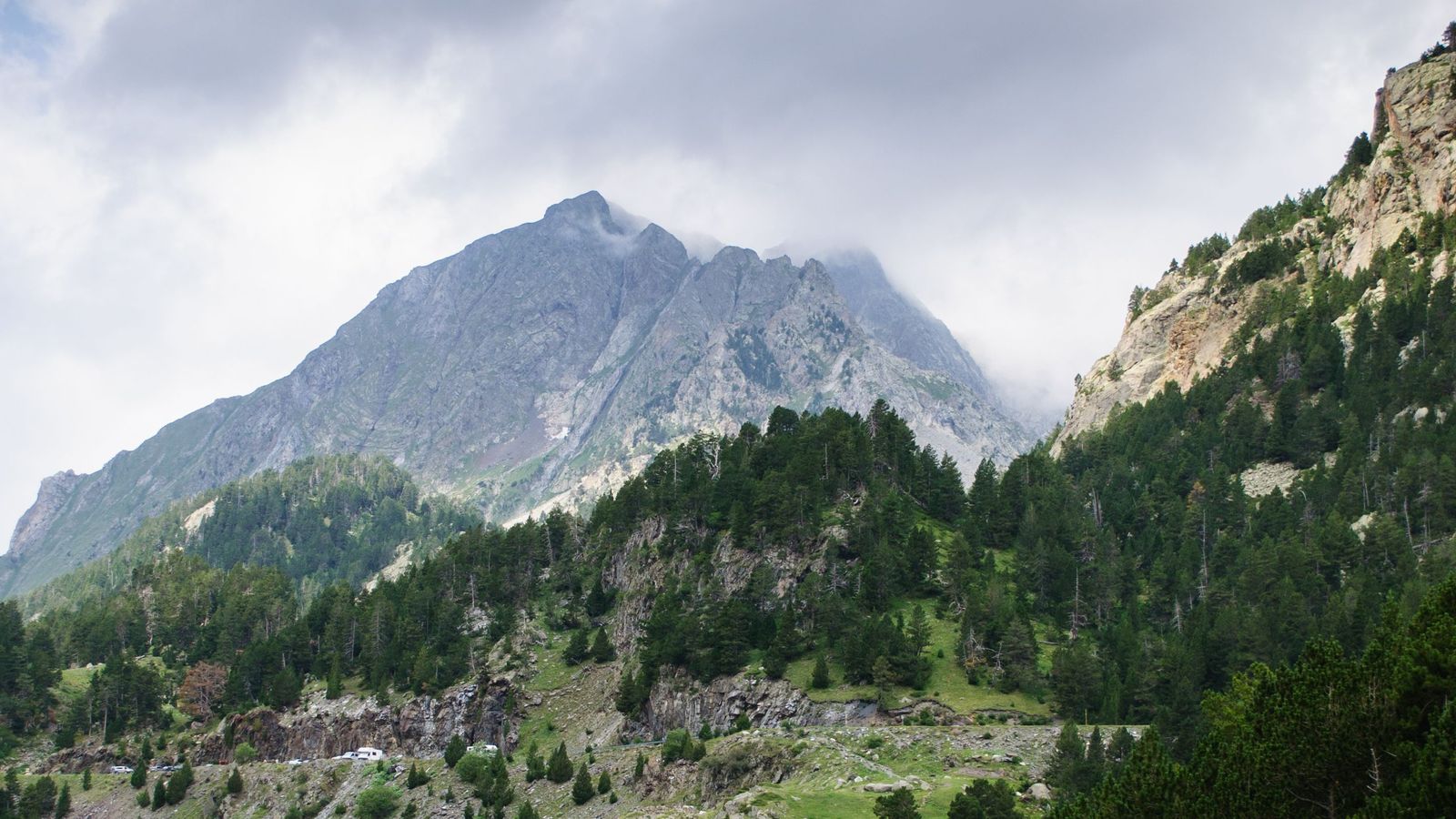 Panoràmica de la vall de Benasc, al Pirineu aragonés